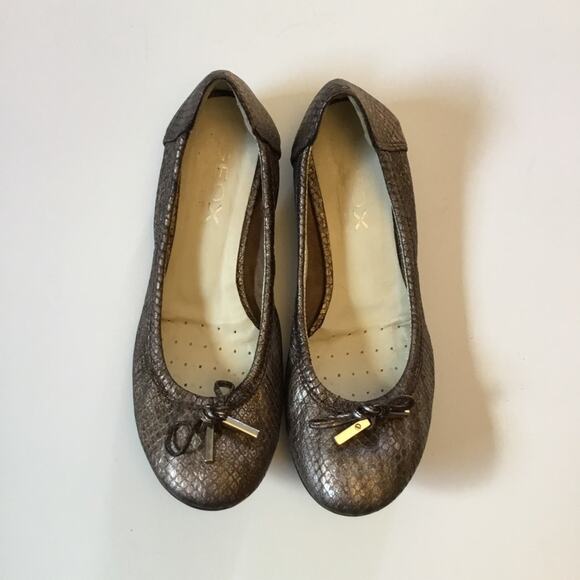 Geox Metallic Brown Pattern Flats with Bow - Picture 1 of 11